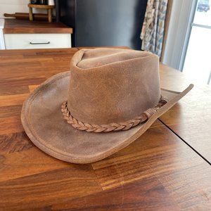 Minnetonka Leather Smokey Tan (Brown) Iconic Fold Up Hat